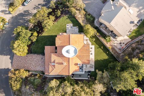 Photo of 23458 W Moon Shadows Drive, Malibu, CA 90265 (MLS # 25560443) Photo of 23458 W Moon Shadows Drive, Malibu, CA 90265 (MLS # 25560443)