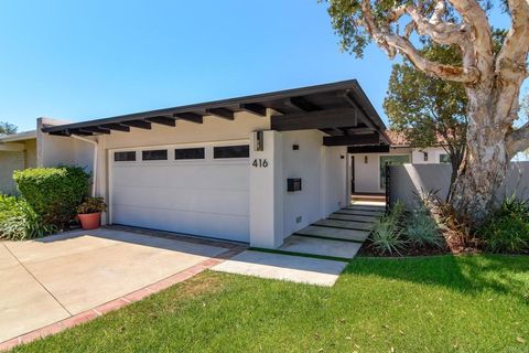 416 Vista Grande Newport Beach CA 92660