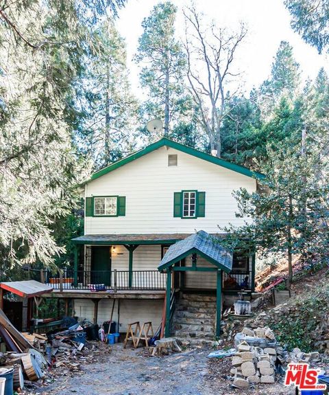 Photo of 23876 Crest Forest Drive, Crestline, CA 92325 (MLS # 26638785)