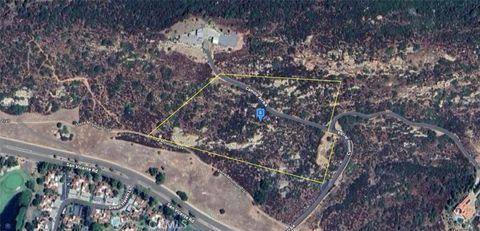 Photo of 16320 Camino Arriba, Ramona, CA 92065 (MLS # AR25233348)