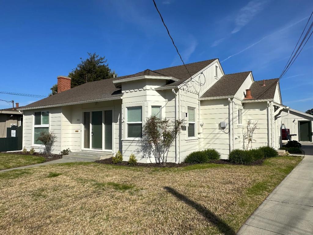 245 E Romie Lane