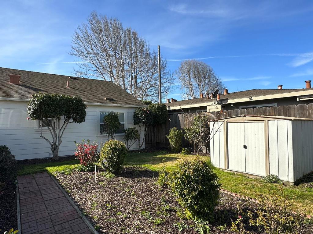 245 E Romie Lane
