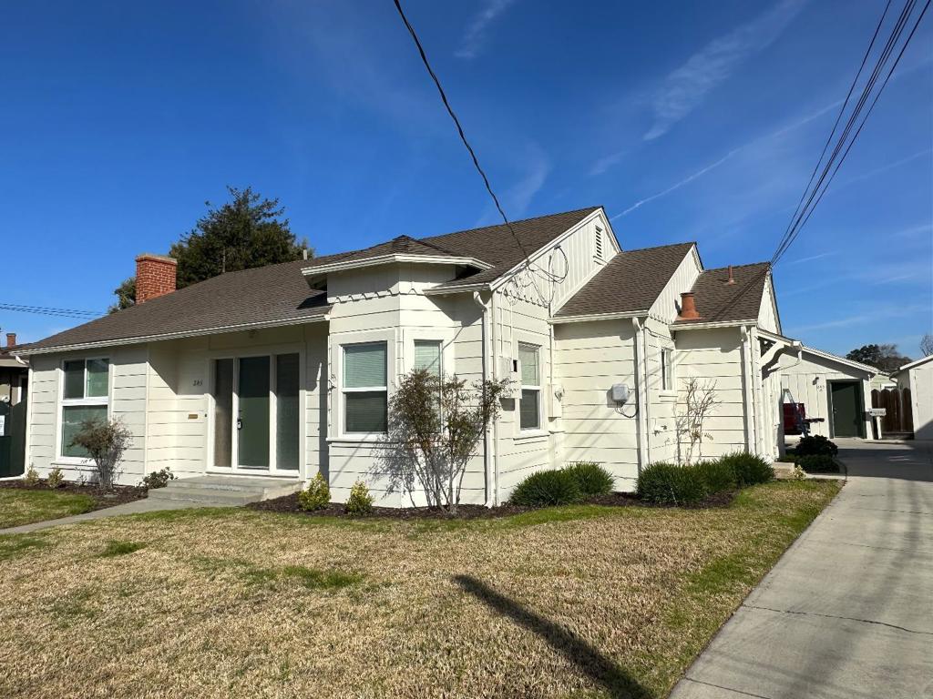 245 E Romie Lane