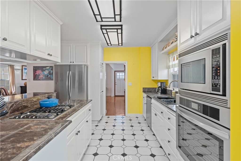Belmont Shore (BSD) - Residential