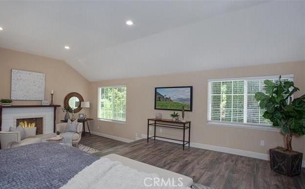 571 S Weymouth Court