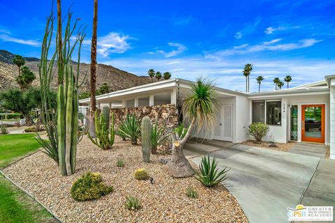 Photo of 344 E Avenida Granada, Palm Springs, CA 92264 (MLS # 26673757PS)