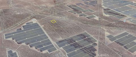 Photo of 1 McConnell Ave, Rosamond, CA 93505 (MLS # SR26051918)