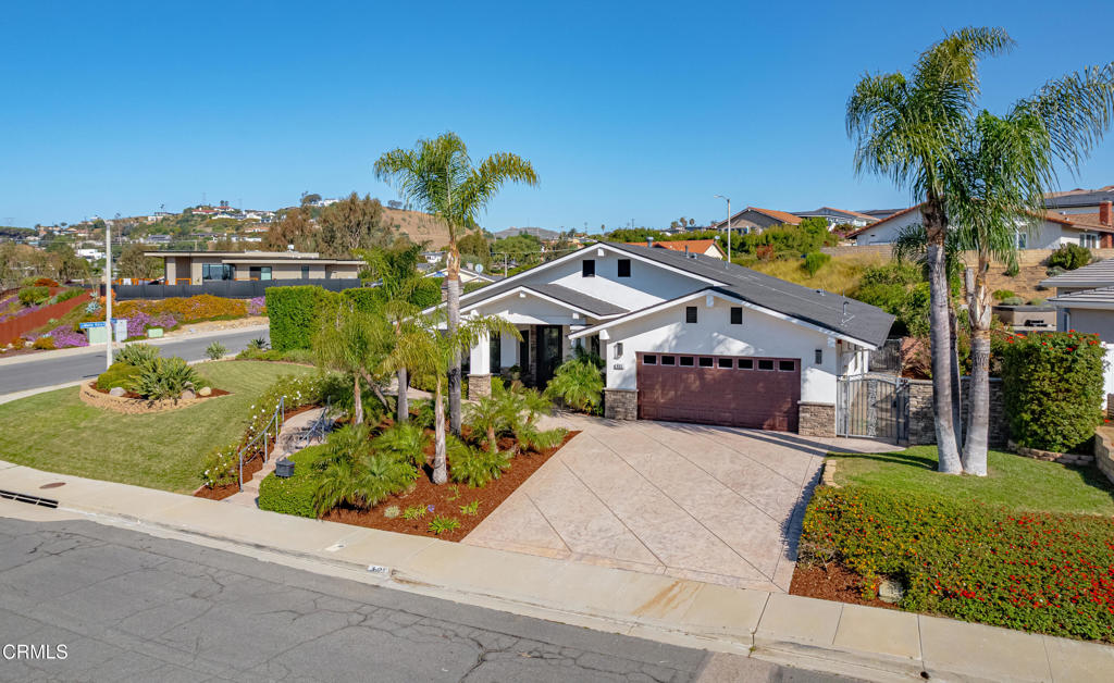 621 Creekmont Court