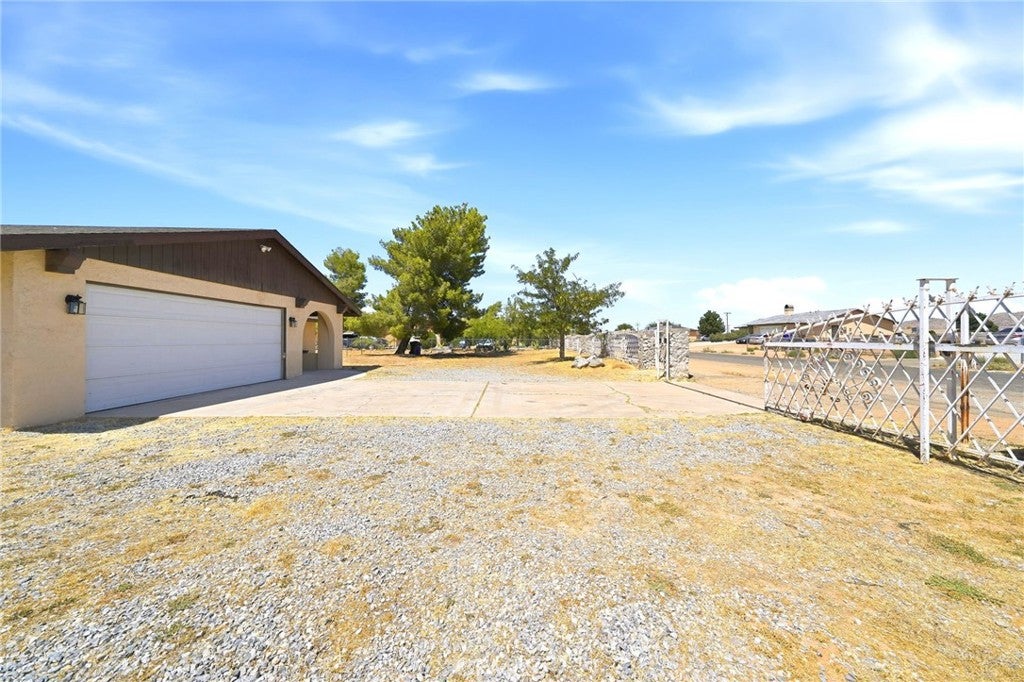 15946 Ute Road