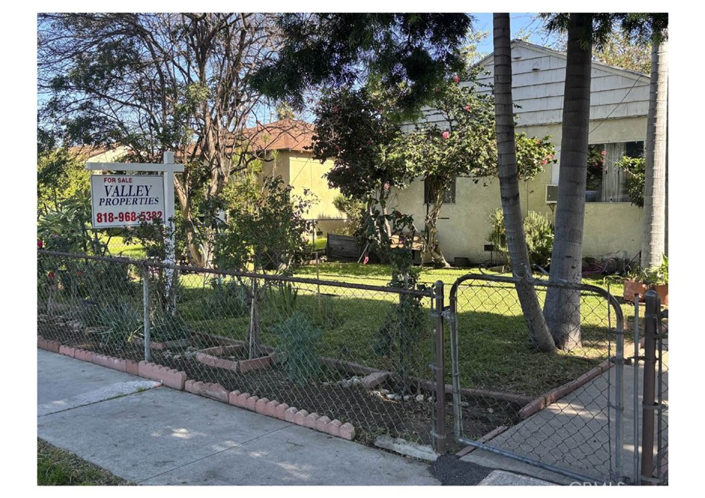 4306 baldwin park Boulevard