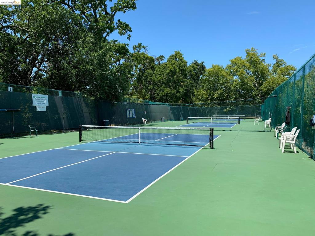 ROSSMOOR - Residential Lease