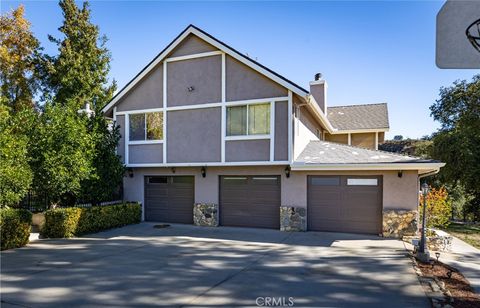 Photo of 8620 Apple Tree Ln, Cherry Valley, CA 92223 (MLS # IG25251613)
