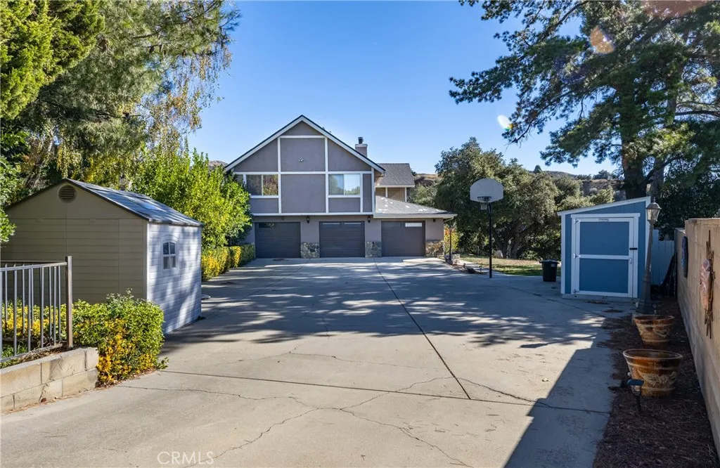 Cherry Valley, California 92223, United States, 4 Bedrooms Bedrooms, ,3 BathroomsBathrooms,Residential,Active,237508