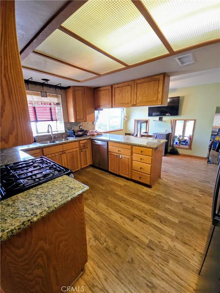 Cherry Valley, California 92223, United States, 4 Bedrooms Bedrooms, ,3 BathroomsBathrooms,Residential,Active,237508