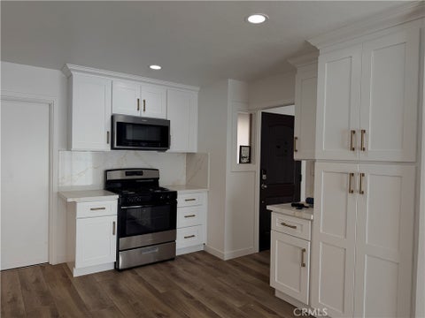 Tiny photo for 1720 Elsinore Circle, Oxnard, CA 93035 (MLS # IV26066357)