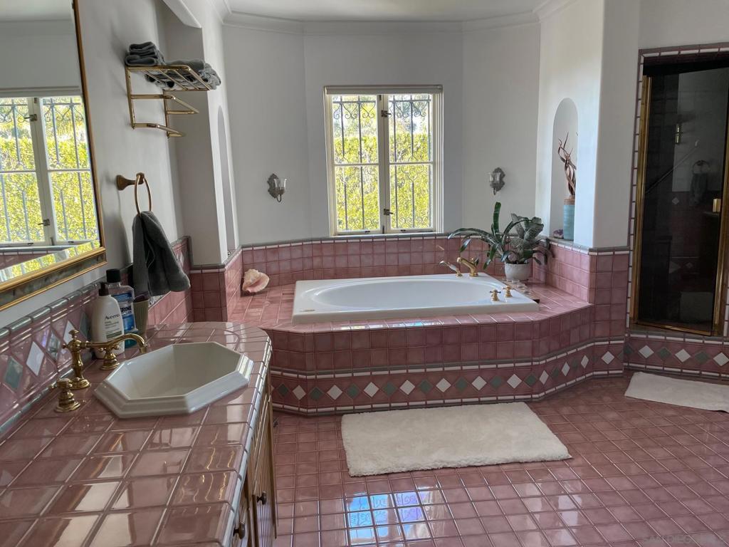 La Jolla - Residential Lease