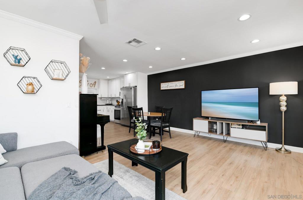 10791 Jeanne Terrace A