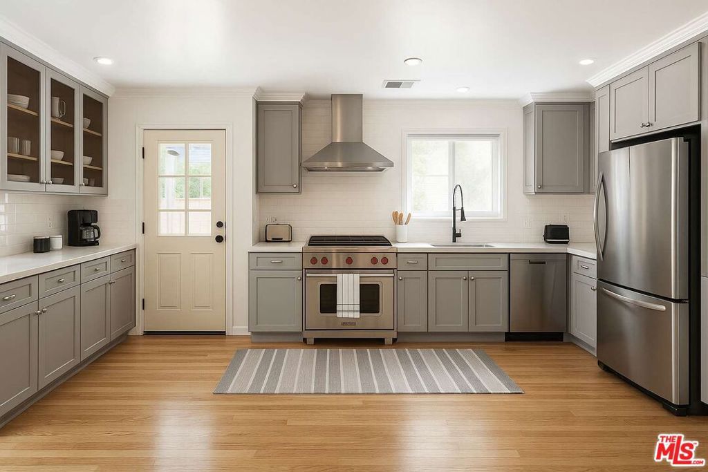 Photo of 14235 Greenleaf Street, Sherman Oaks, CA 91423 (MLS # 25578997)