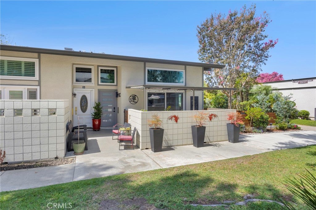 1891 McKinney Way