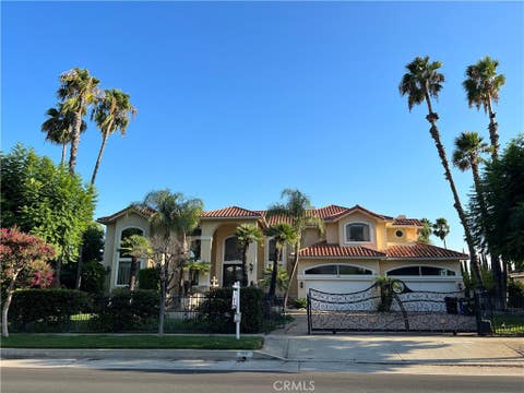Photo of 140 W 24th ST, Upland, CA 91784 (MLS # AR26184454)