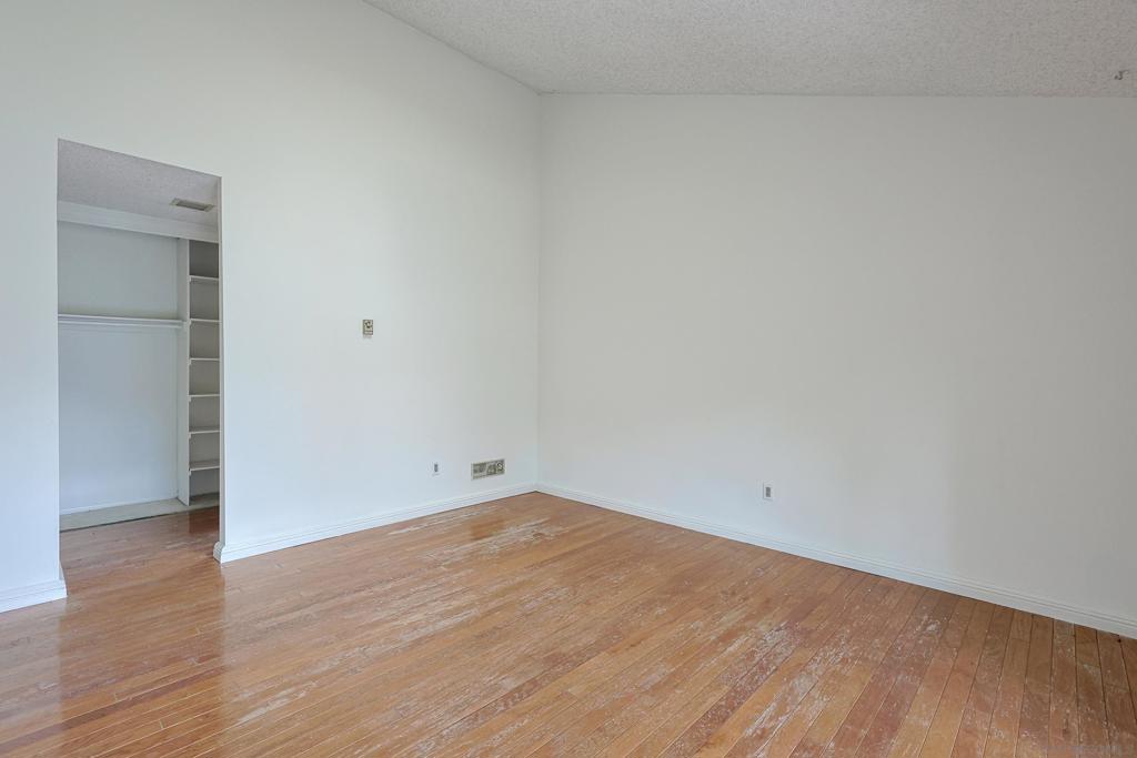 5432 Adobe Falls Rd 12