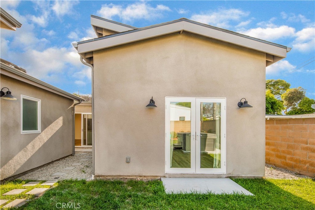 1720 Petaluma Ave