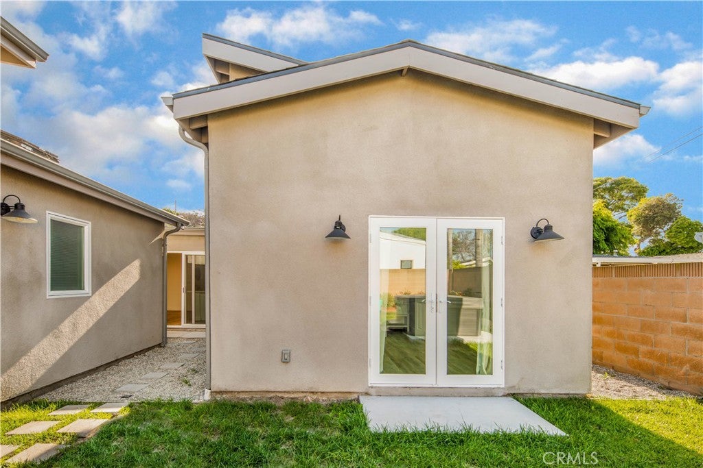 1720 Petaluma Ave