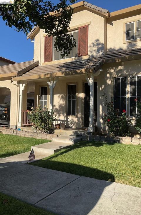 Photo of 100 heritage way Way, Brentwood, CA 94513 (MLS # 41133520)