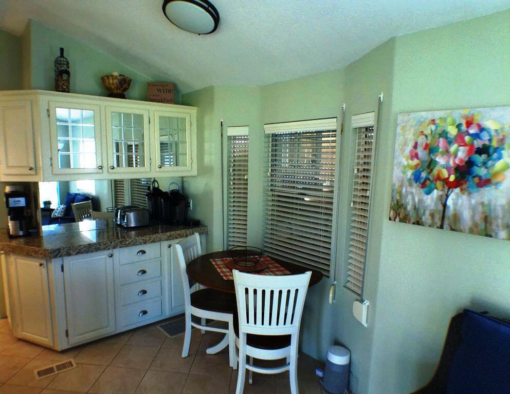 Rancho Casa Blanca - Manufactured In Park