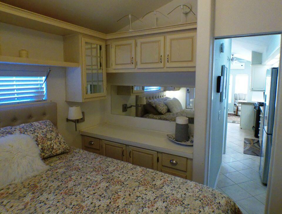 Rancho Casa Blanca - Manufactured In Park