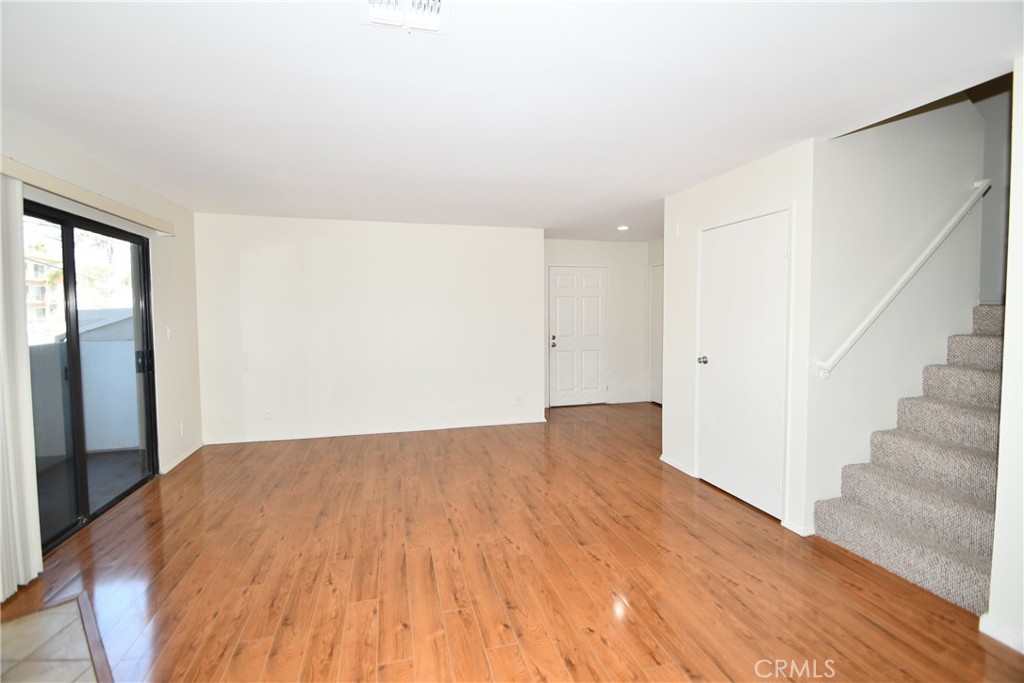 Properties 2 11852 WASHINGTON Place