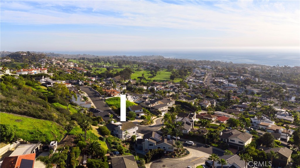 2121 Entrada Paraiso