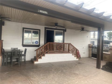 3319 Avalon 33 Jurupa Valley CA 92509