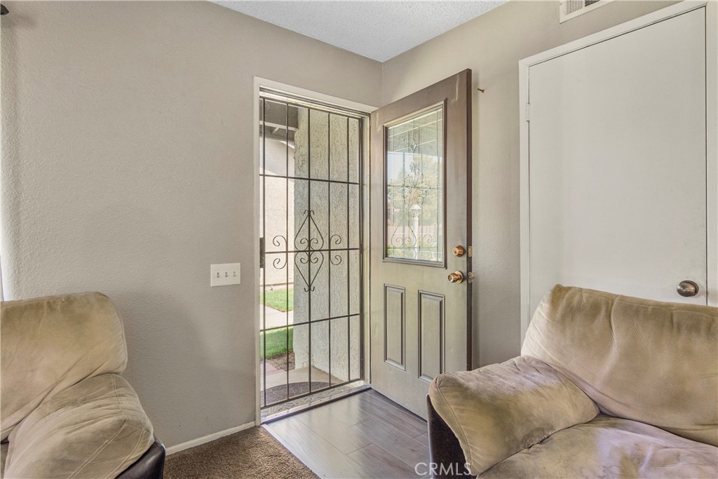 4587 Gold Rush Court