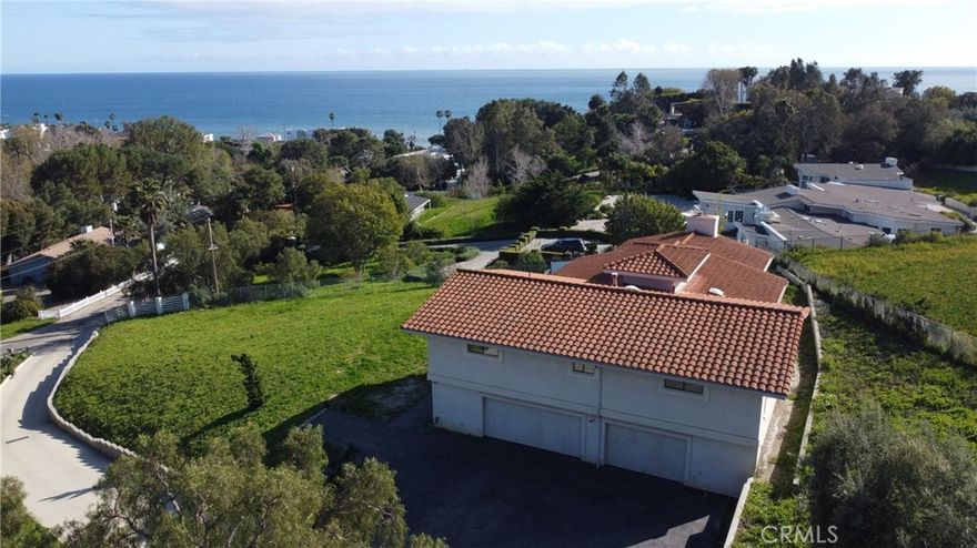 Experience coastal living at its finest in this stunning Malibu home featuring 360-degree ocean views, high ceilings, and abundant natural light throughout. Located just a short walk to private Escondido Beach, this property offers the perfect blend of luxury and tranquility.

Highlights include a brand-new jacuzzi, a 3-car epoxy-floored garage, and a spacious open layout ideal for entertaining. Nestled in a safe, walkable neighborhood, enjoy peaceful strolls any time of day.

Pet-friendly with no additional monthly fees, this home welcomes your furry companions with open arms.

Don’t miss this rare opportunity to own a slice of paradise in one of Malibu’s most desirable enclaves.