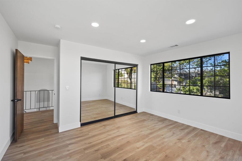 Pacific Beach - Residential