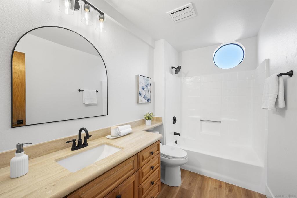 Pacific Beach - Residential