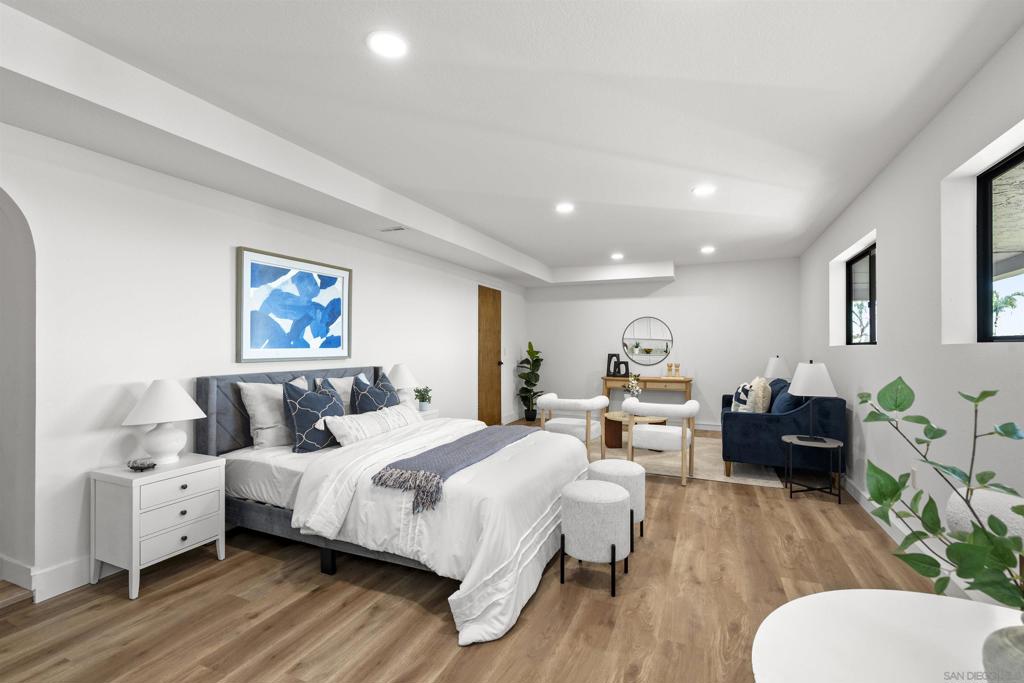 Pacific Beach - Residential