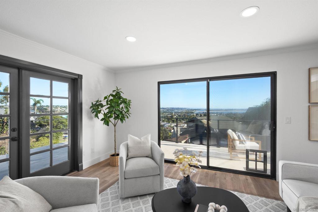 Pacific Beach - Residential