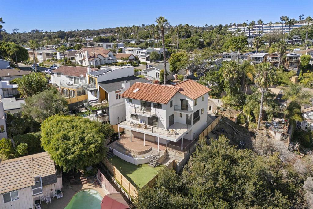 Pacific Beach - Residential