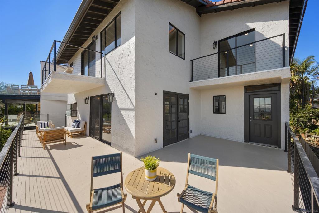 Pacific Beach - Residential