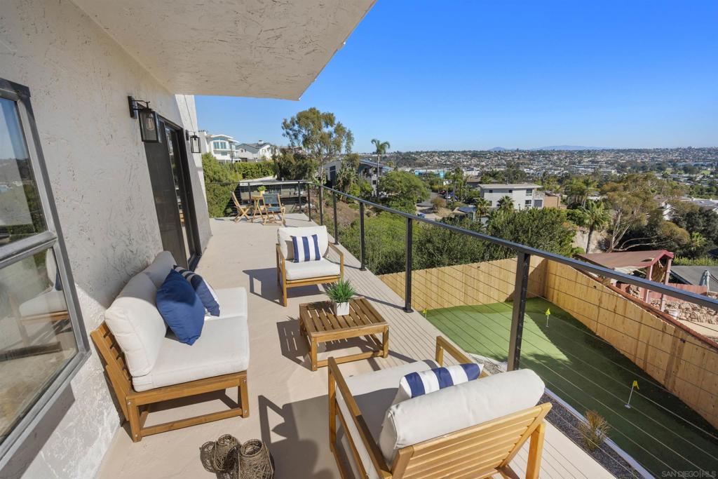 Pacific Beach - Residential