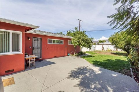 Tiny photo for 18715 valerio St, Reseda, CA 91335 (MLS # SR26049962)