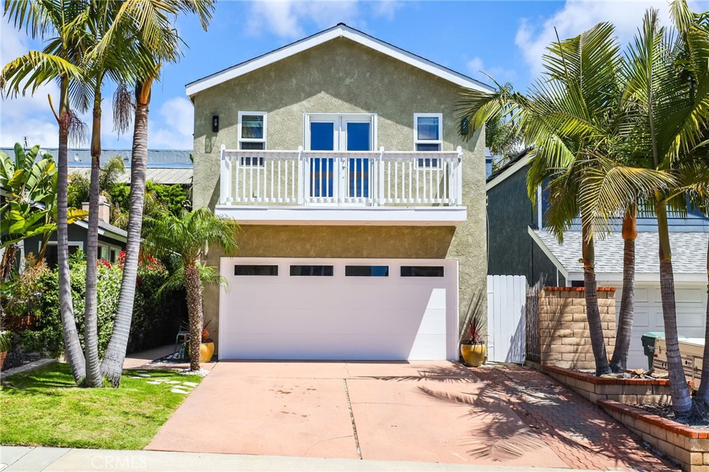 Just in time for summer welcome to this beautifully updated 4-bed, 3-bath home in the highly desirable Whaler's Cove neighborhood of Huntington Beach! Located less than a mile from the ocean and Pacific City, this home offers a spacious layout with a downstairs bedroom, a dedicated office, and 3 full bathrooms. Features include quartz countertops, Milgard windows, engineered hardwood flooring, central HVAC, and smart home upgrades like a Nest thermostat, Ring doorbell, and MYQ garage control. Enjoy a quiet street with ample parking and no common walls. Owner pays for water and trash. Pets allowed subject to owner approval and pet rent and deposit.