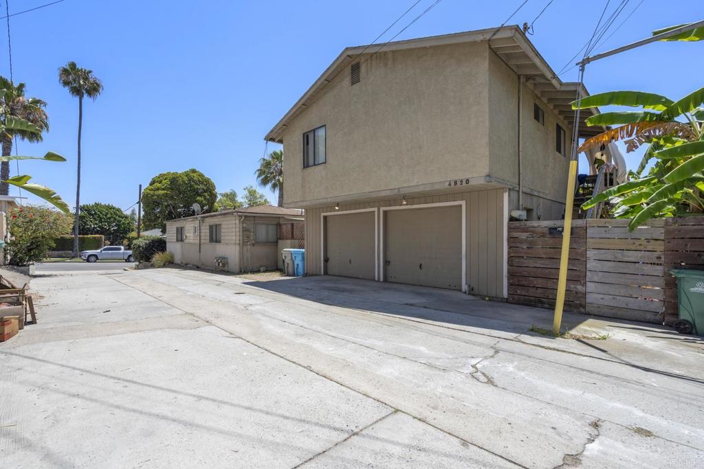 4818 Lamont Street