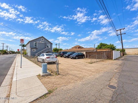 Tiny photo for 235 Cooper Road, Oxnard, CA 93030 (MLS # 226005012)