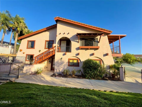 Photo of 22961 Sandpiper Court, Canyon Lake, CA 92587 (MLS # V1-37883)