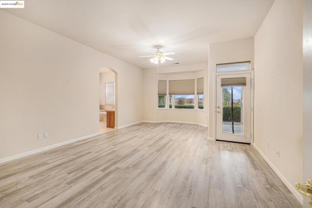 SUMMERSET 3 - Residential