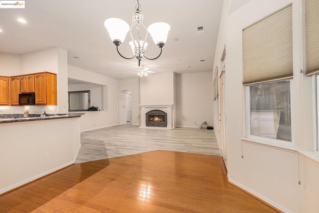 SUMMERSET 3 - Residential