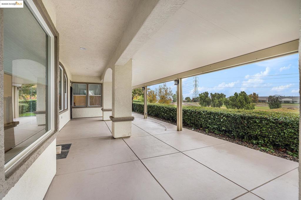 SUMMERSET 3 - Residential